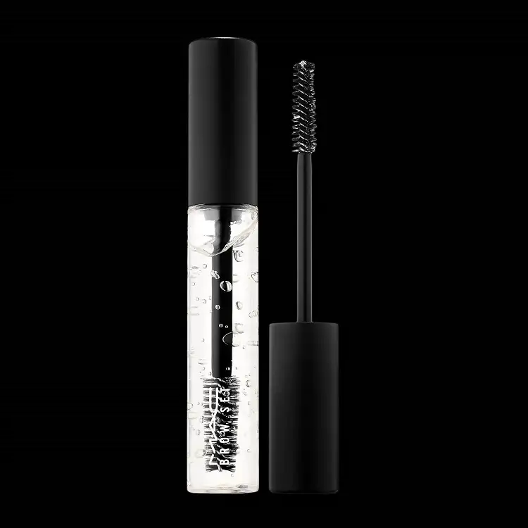 ۶. نیکس (NYX Professional Makeup)