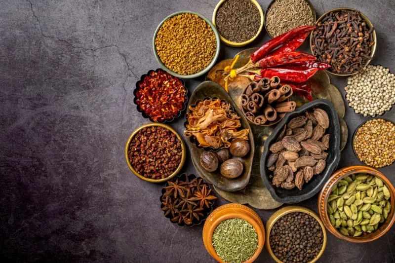1.    ادویه‌های تند و معطر
