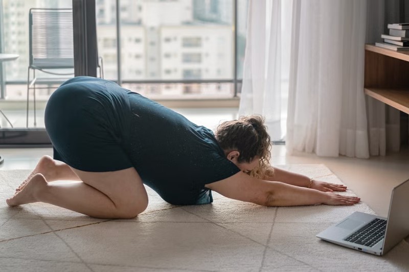 1.    حرکت کودک(Child’s Pose)