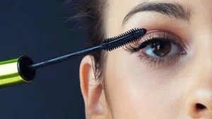 جلوگیری از پخش شدن روزانه ریمل در گرما