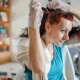 ۷ روش برای از بین بردن رنگ مو روی پوست