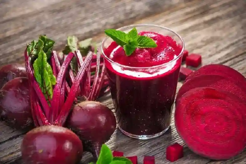 چغندر (سرشار از نیترات برای رگ‌ها)