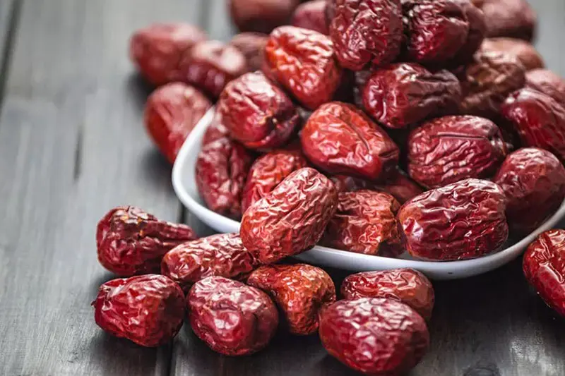 عناب تازه یا خشک؟