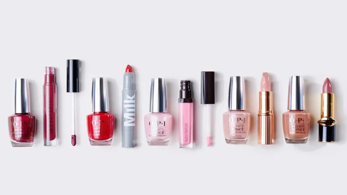 ست لاک و رژ لب