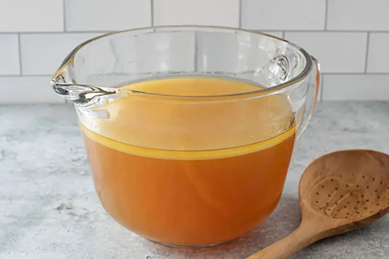 9. آب استخوان: مایع معجزهآسا نیست