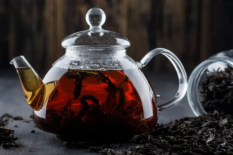 - مزایای نوشیدن چای سیاه 2