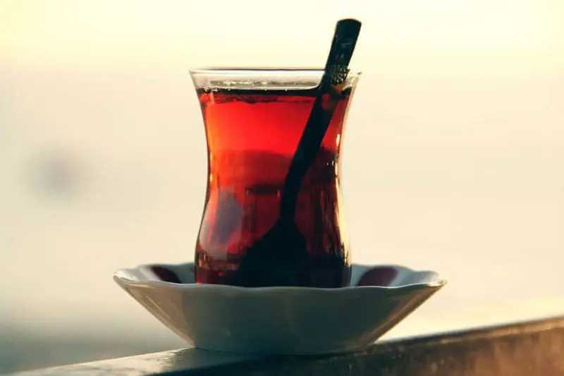 - مزایای نوشیدن چای سیاه 3