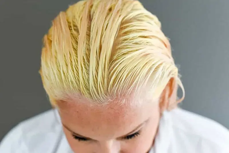 - پیشگیری از زرد شدن مو بعد از دکلره 3