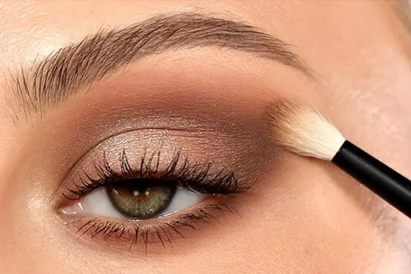 ویژگی های بهترین پالت سایه چشم برای تازه کاران
