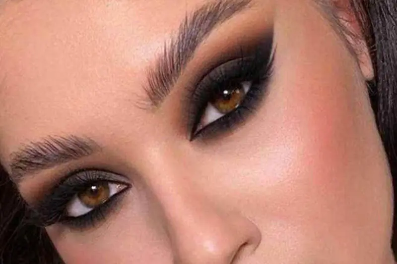 - آموزش آرایش اسموکی عربی 1