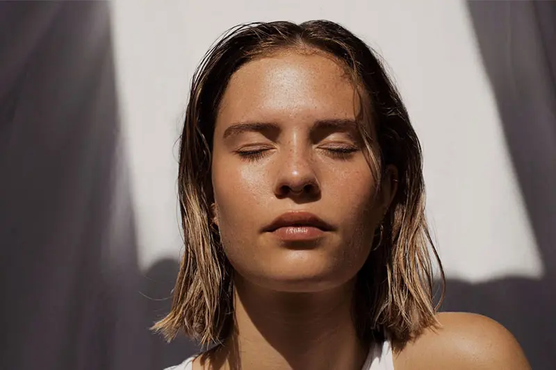 - مراقبت از پوست در دهه سی زندگی 1