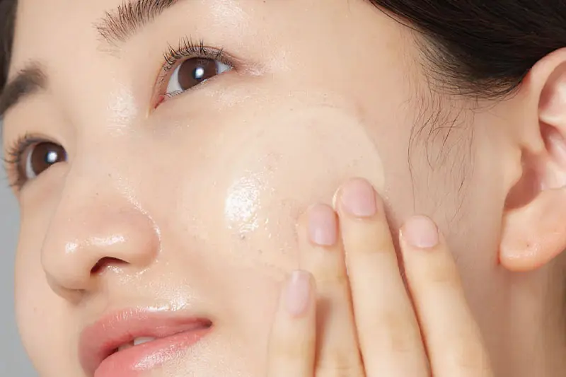 - روتین پوستی بعد از حمام کرهای 4