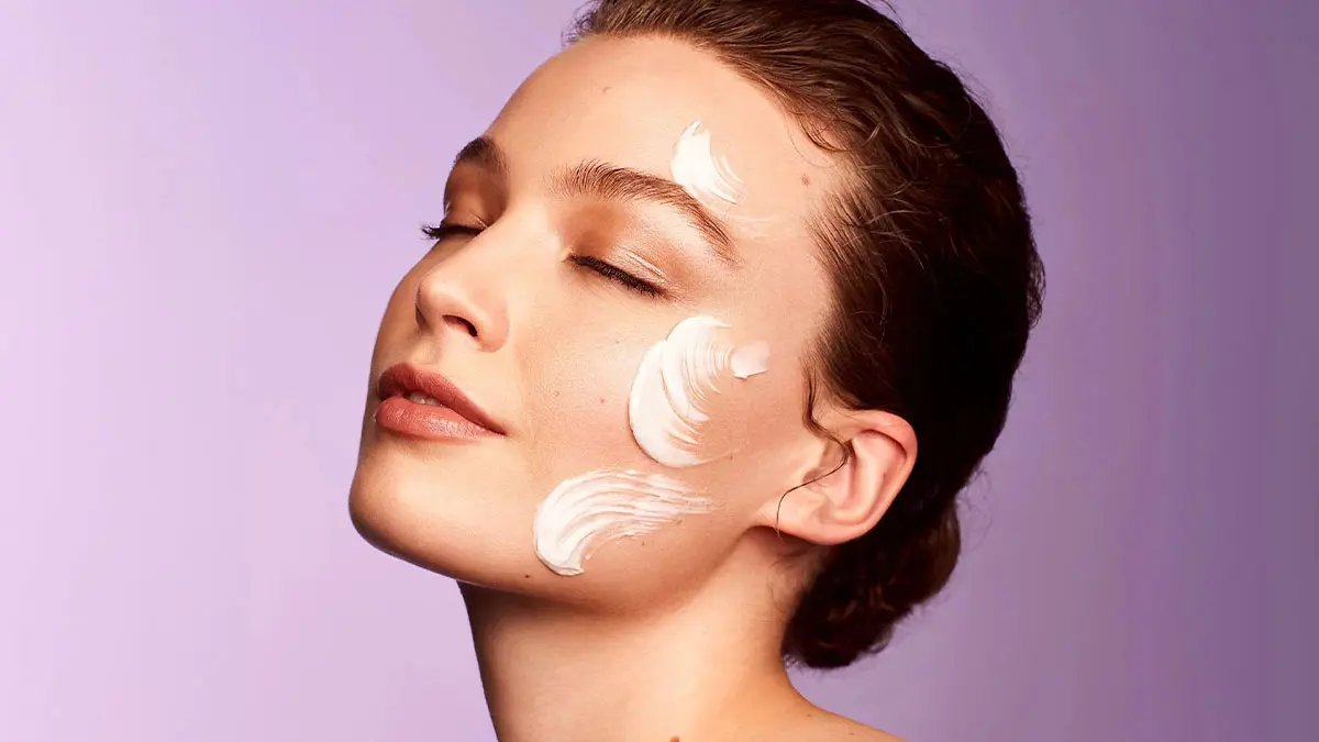 - ضد آفتاب فاقد چربی برای پوستهای چرب 1