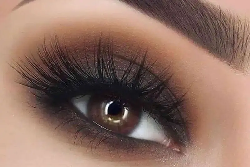 - آموزش آرایش چشم اسموکی 4