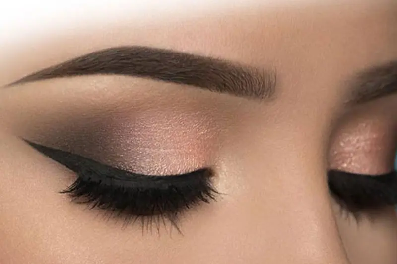 - آموزش آرایش چشم اسموکی 3