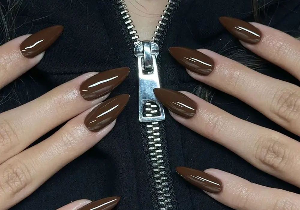 - طرح ناخن قهوه ای 9