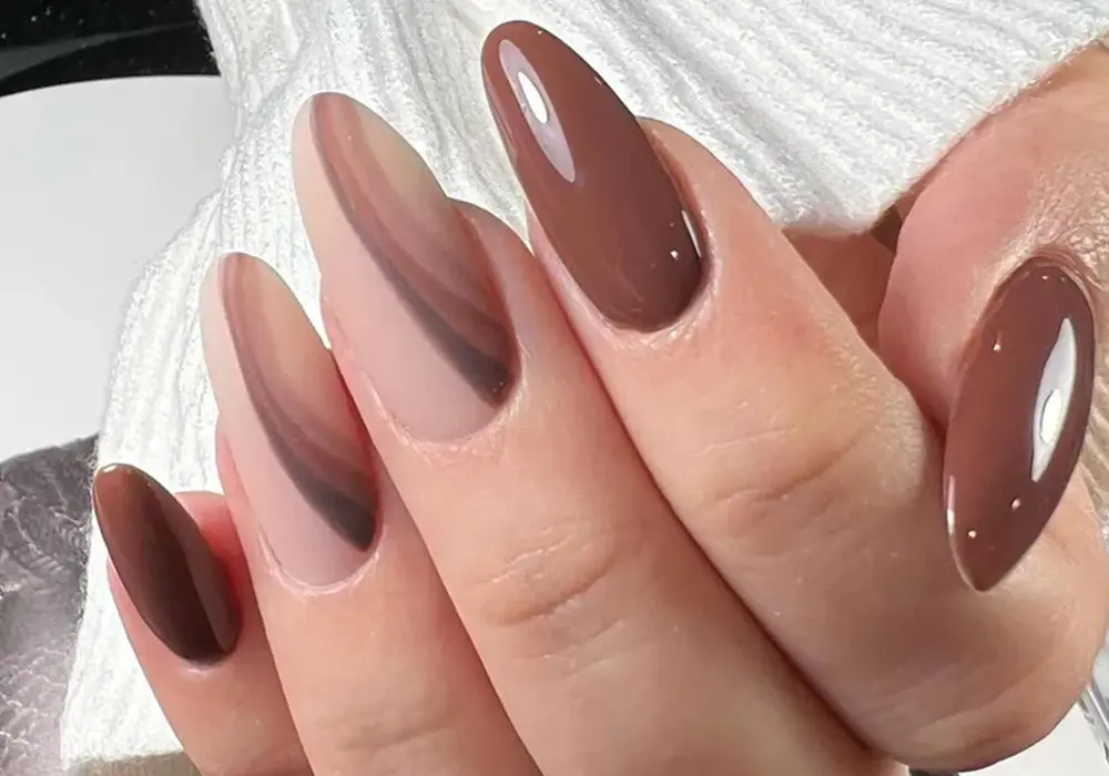 - طرح ناخن قهوه ای 16