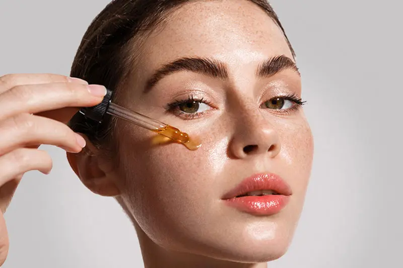 سرم، برای تغذیه و ترمیم عمیق پوست