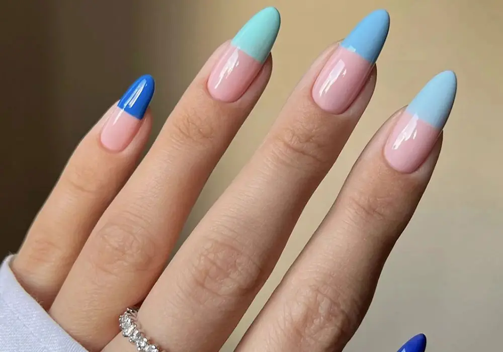 - ۲۶ ایده برای ناخن به رنگ آبی کمرنگ 5